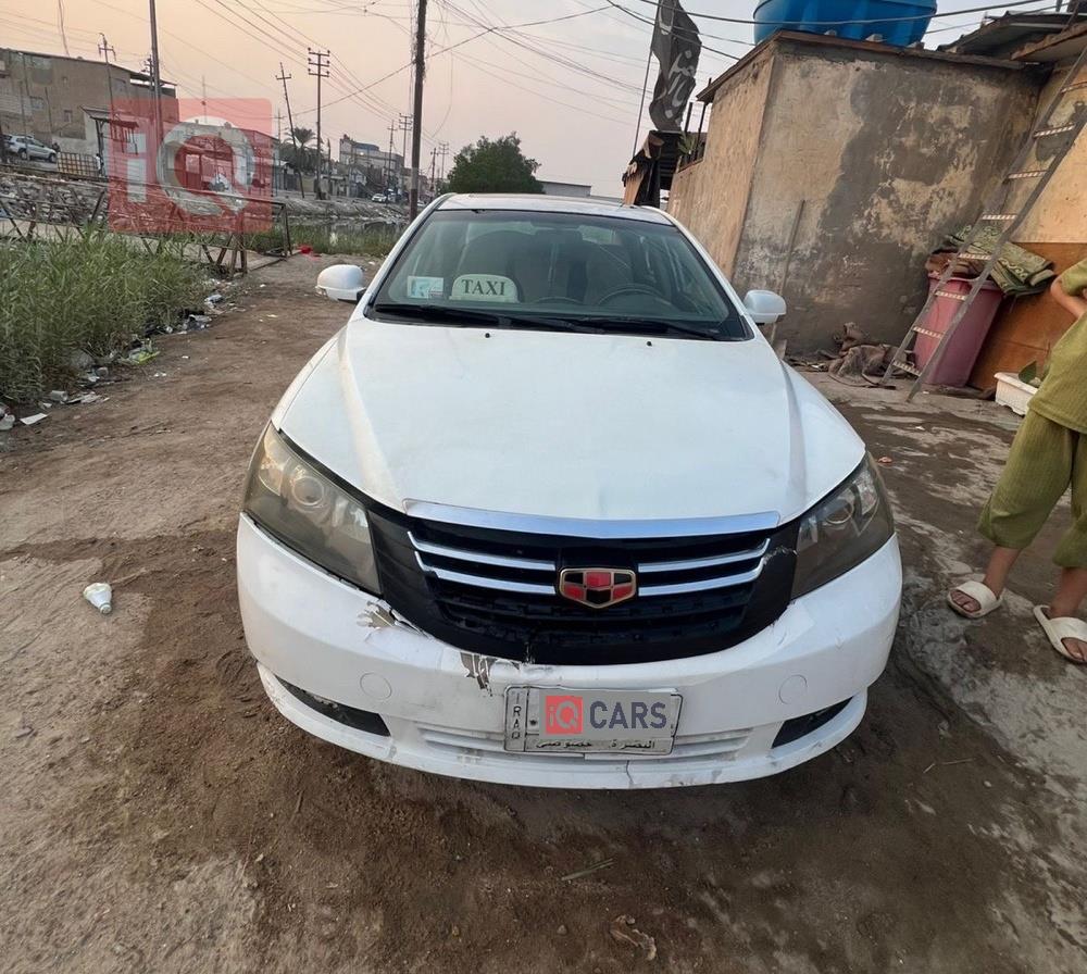 جیلی ئێم گراند EC7